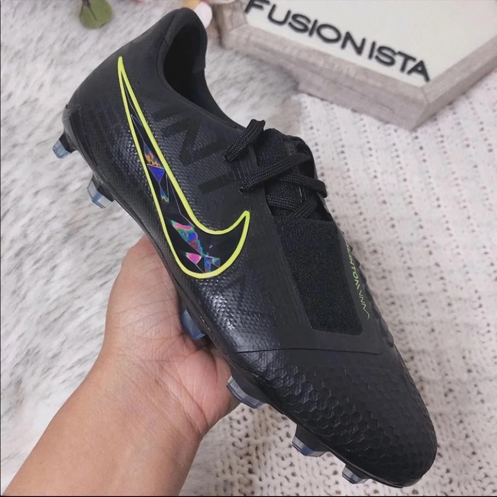 NWT 🍭 Nike Phantom Venom Elite FG Cleats 5W